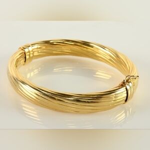 Veronese Italy 18k Gold Over Sterling Silver Hinged Bangle Bracelet 24.82 Grams